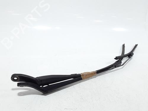 Front windshield wiper arm PEUGEOT 208 I (CA_, CC_) 1.2 VTi 68 / PureTech 68 | BP25202353C143 