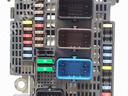 fuse-box-citroen-c4-ii-nc_-2009-33187426 main image