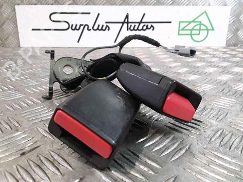 Used Seat buckle RENAULT MEGANE IV Hatchback (B9A/M/N_) 1.5 dCi 110 (B9A3) (110 hp) 25162516