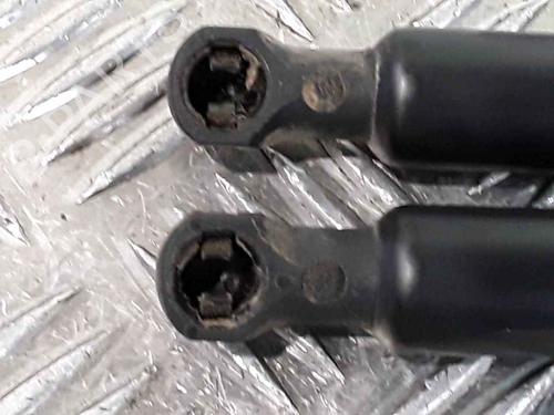 Tailgate lift support PEUGEOT 208 I (CA_, CC_) 1.2 PureTech 82 | BP25167988C138