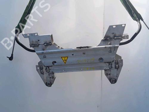 Used Subframe PEUGEOT 2008 II (UD_, US_, UY_, UJ_, UR_, UC_) 1.2 PureTech 130 (USHNS, URHNS) (130 hp) 25197479