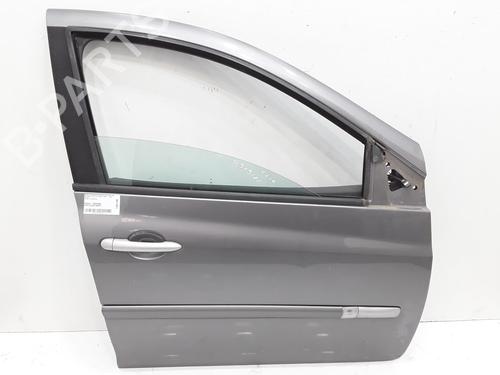 Used Right front door RENAULT CLIO III Grandtour (KR0/1_) 1.5 dCi (KR0F) (86 hp) 27671537