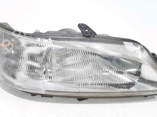 Used Left headlight PEUGEOT 306 Hatchback (7A, 7C, N3, N5) 1.4 (75 hp) 25182051