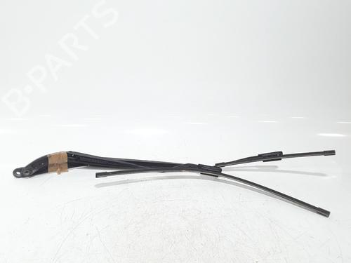 Used Front windshield wiper arm RENAULT CLIO IV (BH_) 0.9 TCe 90 (BHNF, BHMA, BHMH, BHJK, BHJR) (90 hp) 28414205