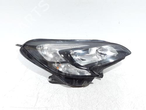 Used Right headlight Right headlight OPEL CORSA E (X15) 1.4 (08, 68) (90 hp) 33131824 33131824
