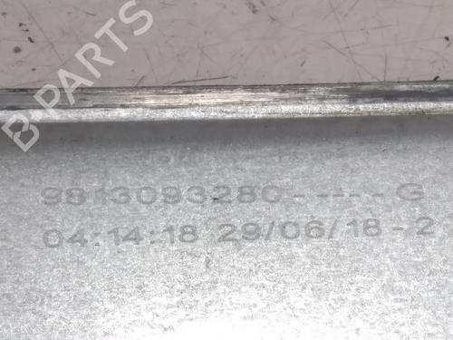 Front left window mechanism CITROËN C3 III (SX) 1.2 VTi 82 | BP39212395C22 - Image 4