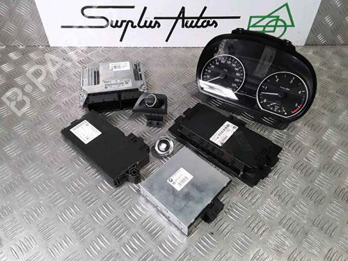 Used Engine control unit (ECU) BMW 1 (E81) 118 d (143 hp) 25194599