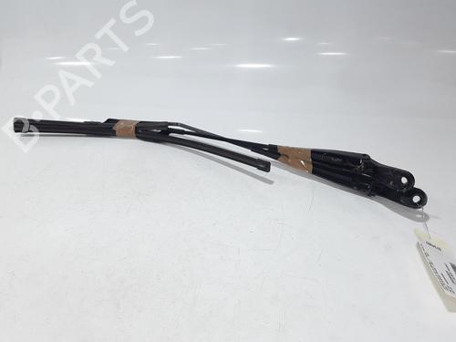 Used Front windshield wiper arm CITROËN C3 / C3 ORIGIN III (SX) 1.2 VTi 82 (82 hp) 25202855