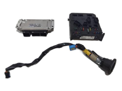 Used Electronic module PEUGEOT 206 CC (2D) 1.6 16V (2DNFUF, 2DNFUR) (109 hp) 31795775
