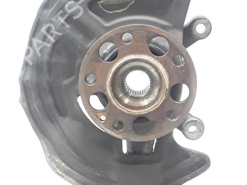 Used Right front steering knuckle Right front steering knuckle MERCEDES-BENZ A-CLASS (W176) A 180 CDI / d (176.012) (109 hp) 33858422 33858422
