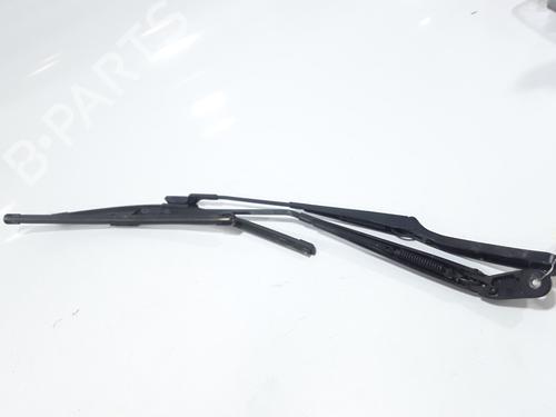 Used Front windshield wiper arm VW POLO (9N_, 9A_) 1.4 TDI (80 hp) 26164089