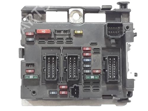 Fuse box PEUGEOT 206 CC (2D) 2.0 S16 | BP40025031E1 - Image 3