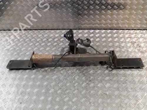 Used Tow ball/Mechanism OPEL MERIVA A MPV (X03) 1.7 CDTI (E75) (100 hp) 25172448