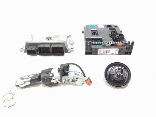 Used Electronic module Electronic module DS DS 3 (SA_) 1.2 VTi 82 (SAHMZ6) (82 hp) 33997040 33997040