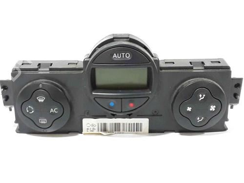 Used Climate control RENAULT MEGANE II (BM0/1_, CM0/1_) 1.9 dCi (131 hp) 25170852