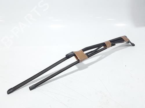 Used Front windshield wiper arm CITROËN DS4 (NX_) 2.0 HDi / BlueHDi 135 (136 hp) 25202360