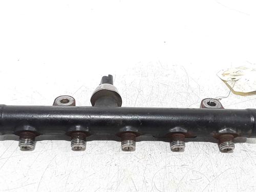 Used Injection rail FORD FOCUS II (DA_, HCP, DP) 2.0 TDCi (136 hp) 25181011