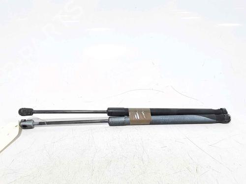 Gassdemper Bakluke SUZUKI SWIFT III (MZ, EZ) 1.3 DDiS (RS413D) (75 hp) 25168551