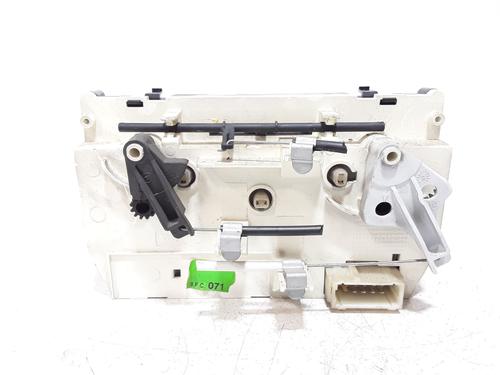 Climate control PEUGEOT 206 Hatchback (2A/C) 1.4 i | BP26188720I5 