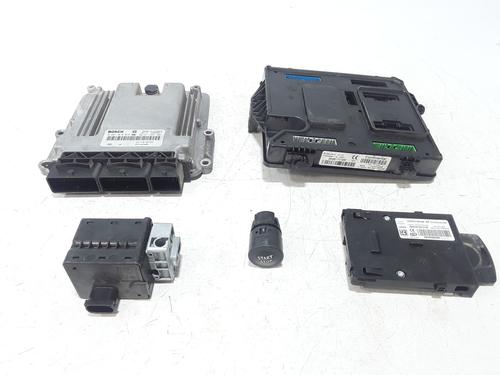 Used Electronic module RENAULT MEGANE III Hatchback (BZ0/1_, B3_) 1.6 dCi (BZ00, BZ12, BZ13) (130 hp) 26701122
