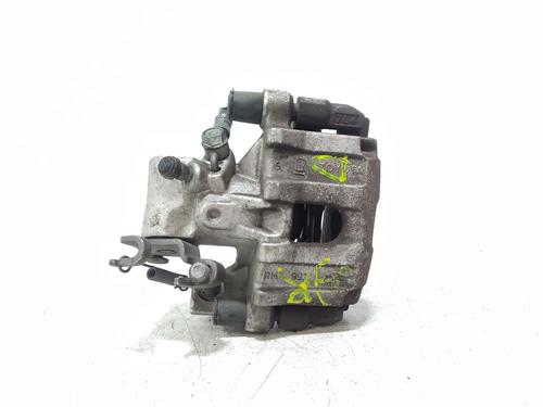 Used Right rear brake caliper Right rear brake caliper TOYOTA YARIS (_P13_) 1.5 Hybrid (NHP130_) (101 hp) 34528154 34528154