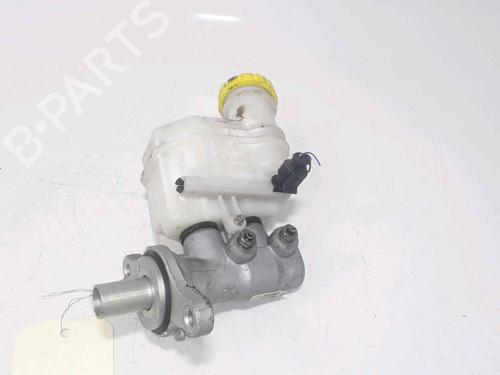 Used Brake master cylinder FIAT 500 (312_) 1.2 (312AXA1A) (69 hp) 25165587