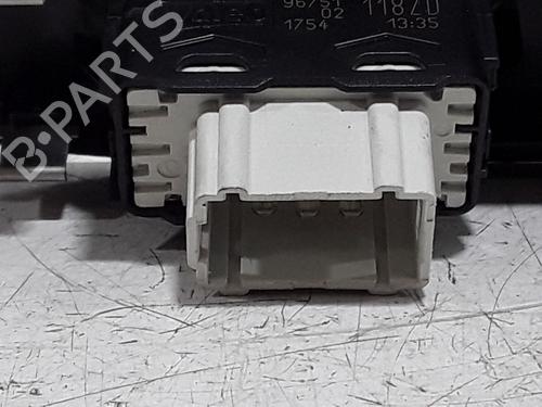 Right front window switch PEUGEOT 208 I (CA_, CC_) 1.6 BlueHDi 100 | BP28207469I26 
