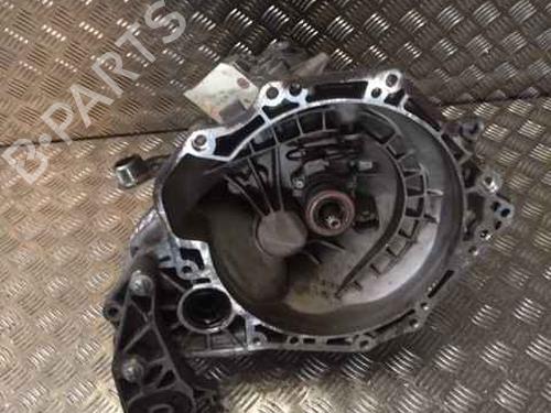 Used Gearbox OPEL MERIVA A MPV (X03) 1.6 16V (E75) (100 hp) 30521315