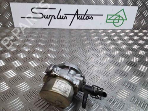 Used Vacuum pump RENAULT CLIO III (BR0/1, CR0/1) 1.5 dCi (BR17, CR17) (86 hp) 25165845