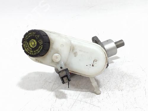 Used Brake master cylinder Brake master cylinder 37648428 37648428