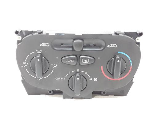 Used Climate control PEUGEOT 206 Hatchback (2A/C) 1.4 i (75 hp) 26188720