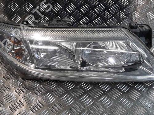 Used Right headlight PEUGEOT 106 II (1A_, 1C_) 1.1 i (60 hp) 25182497