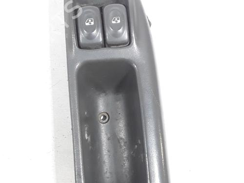 Schalter für RENAULT SCÉNIC I MPV (JA0/1_, FA0_) 1.9 dTi (JA0N) (98 hp) 26668208