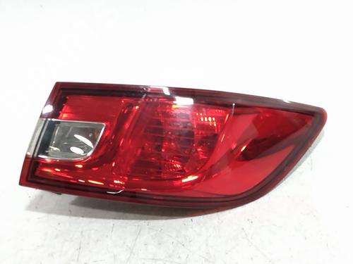 right-taillight-renault-clio-iv-bh_-2012-2013-2014-2015-2016-2017-2018-2019-2020-2021-32260484 main image