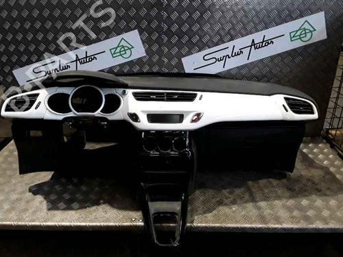 Instrumentbræt CITROËN C3 II (SC_) 1.4 VTi 95 (95 hp) 25173339
