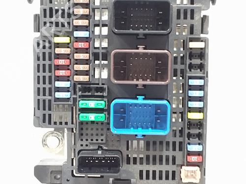 Used Fuse box Fuse box PEUGEOT 308 II (LB_, LP_, LW_, LH_, L3_) 1.6 BlueHDi 120 (120 hp) 32510568 32510568