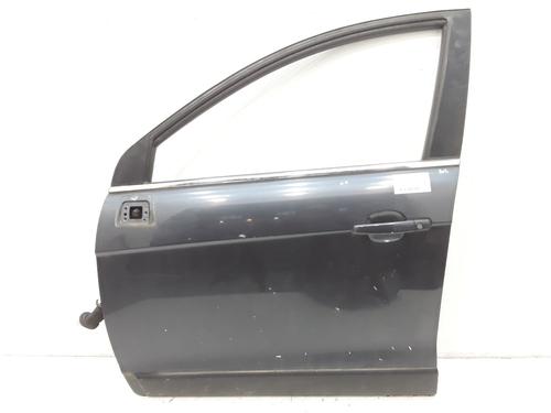 Used Left front door CHEVROLET CAPTIVA (C100, C140) 2.0 D 4WD (150 hp) 25767011