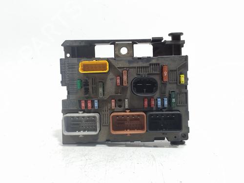 Zekeringkast Zekeringkast CITROËN C2 (JM_) 1.4 HDi (68 hp) 36206977 36206977