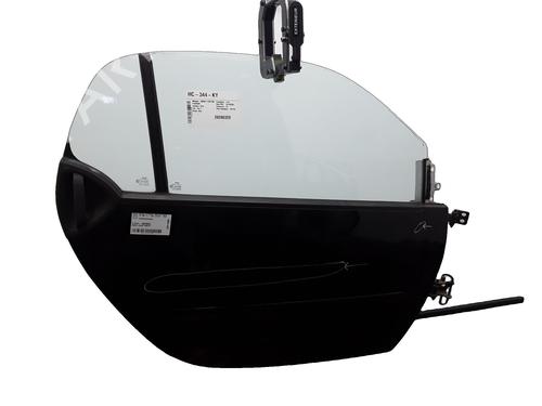 Used Right front door Right front door SMART FORTWO Coupe (450) 0.7 (450.335) (54 hp) 33413668 33413668