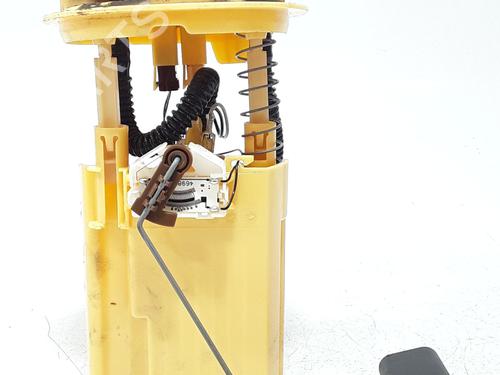 Used Fuel pump RENAULT CLIO IV (BH_) 1.5 dCi 90 (90 hp) 29055241