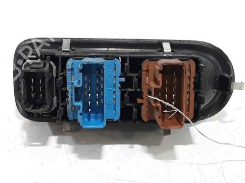Switch RENAULT CLIO III (BR0/1, CR0/1) 1.5 dCi (BR0H, CR0H, CR1S, BR1S) | BP25185817I30 