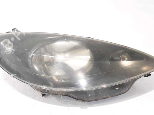 Used Right headlight PEUGEOT 1007 (KM_) 1.4 HDi (68 hp) 25182664