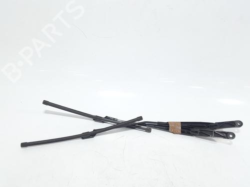 Used Front windshield wiper arm VW GOLF VI (5K1) 1.4 TSI (122 hp) 25202377