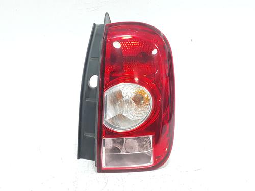 right-taillight-dacia-duster-hs_-2010-2011-2012-2013-2014-2015-2016-2017-2018-32714653 main image