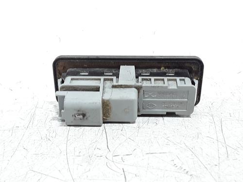 Switch RENAULT MEGANE IV Grandtour (K9A/M/N_) 1.6 dCi 130 | BP32260446I30