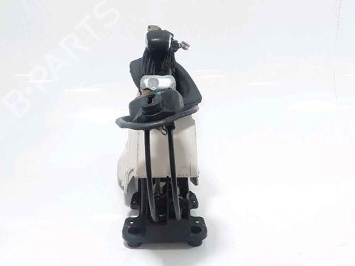 Used Gear lever PEUGEOT 2008 II (UD_, US_, UY_, UJ_, UR_, UC_) 1.2 PureTech 130 (USHNS, URHNS) (130 hp) 25183652