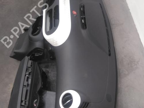 Instrumentbræt RENAULT TWINGO III (BCM_, BCA_) 1.0 SCe 70 | BP36241925C46 - Image 2