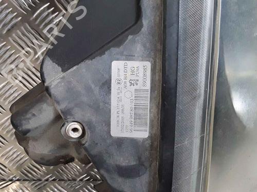 Lyskaster høyre PEUGEOT 1007 (KM_) 1.4 (75 hp) 25764931