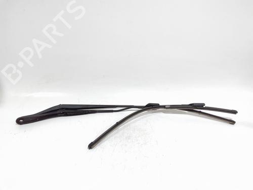 front-windshield-wiper-arm-renault-clio-v-b7_-2019-36460259 main image