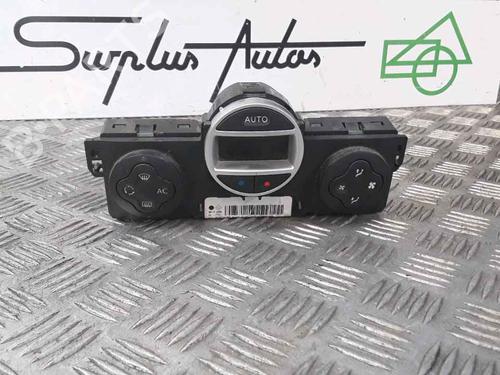 Used Climate control RENAULT CLIO III (BR0/1, CR0/1) 1.2 16V (BR0P, CR0P) (101 hp) 25170882